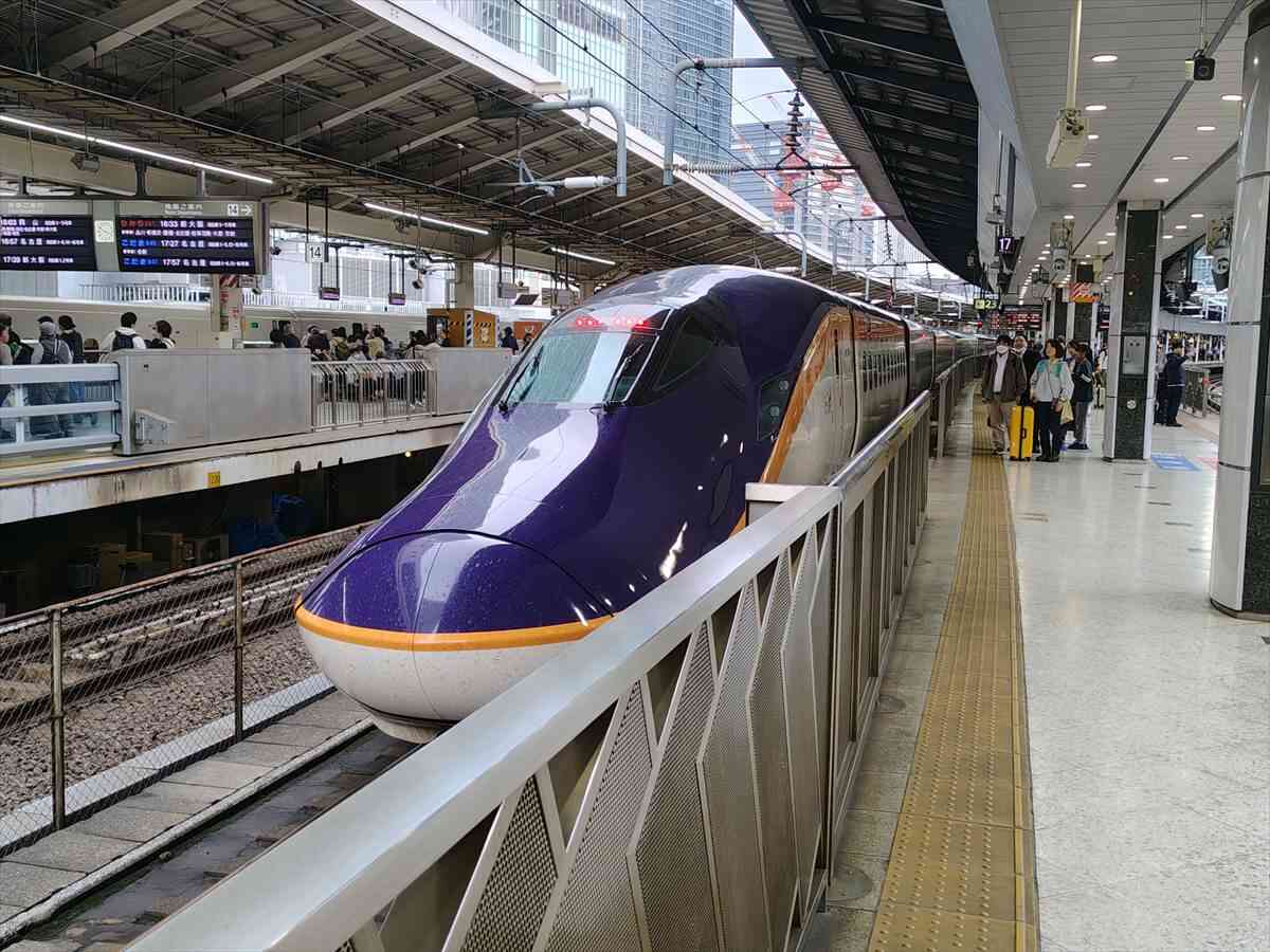 ＪＲ東日本Ｅ８系新幹線電車（つばさ号・なすの号）