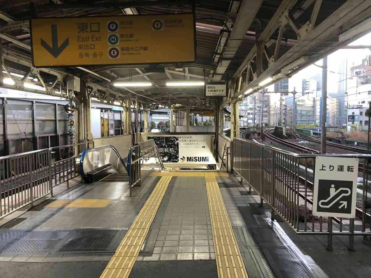 JR飯田橋駅:東口改札行き階段