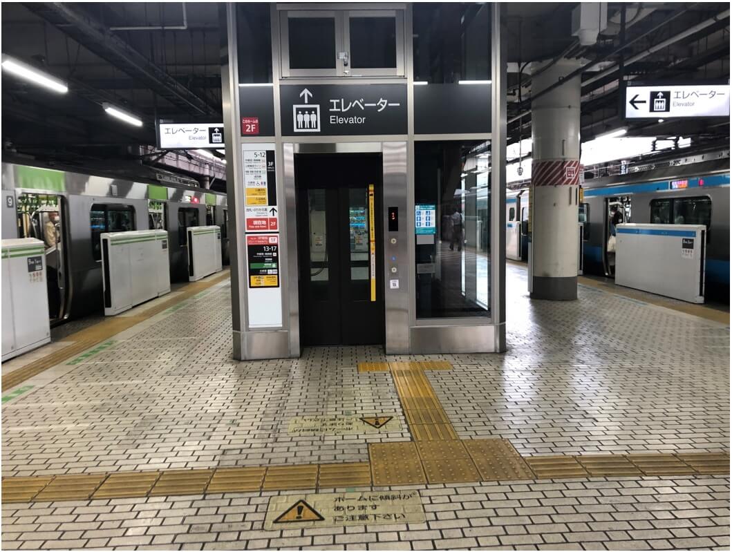 ＪＲ上野駅：３・４番線ホームエレベーター